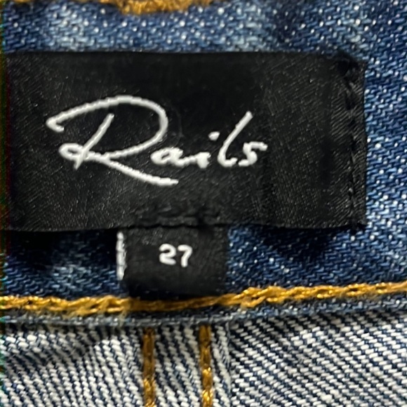 Rails Austin Studded Raw Hem Distressed Jean Shorts Size 27 - Picture 7 of 8